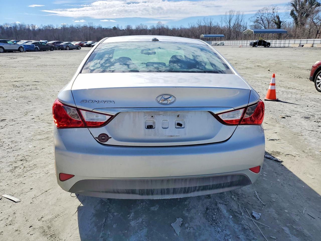 2014 HYUNDAI SONATA