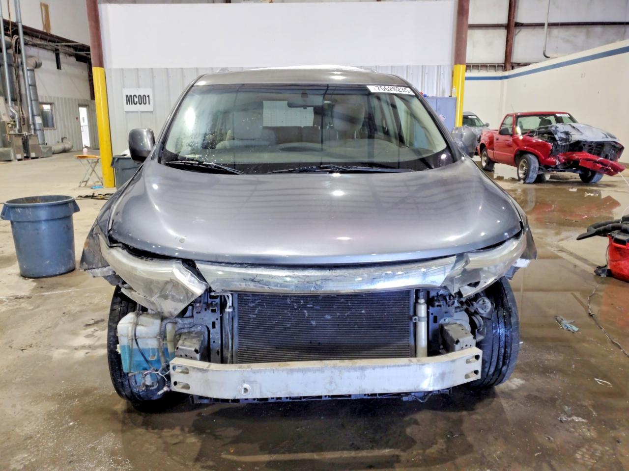 2016 NISSAN Quest
