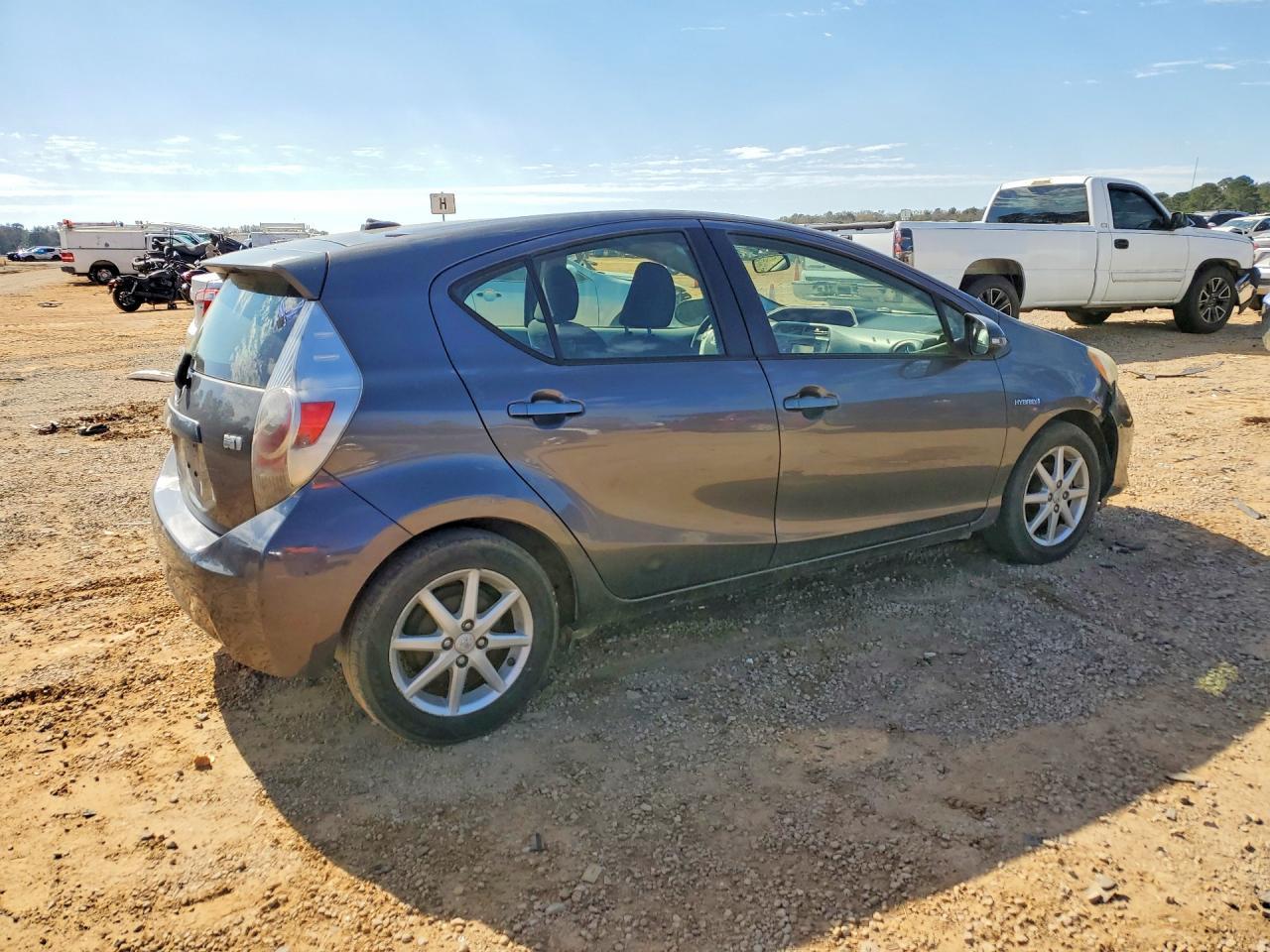 2012 TOYOTA Prius c