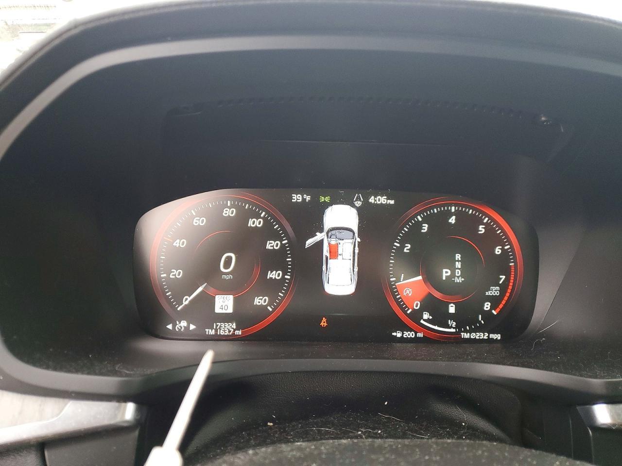2022 VOLVO S60