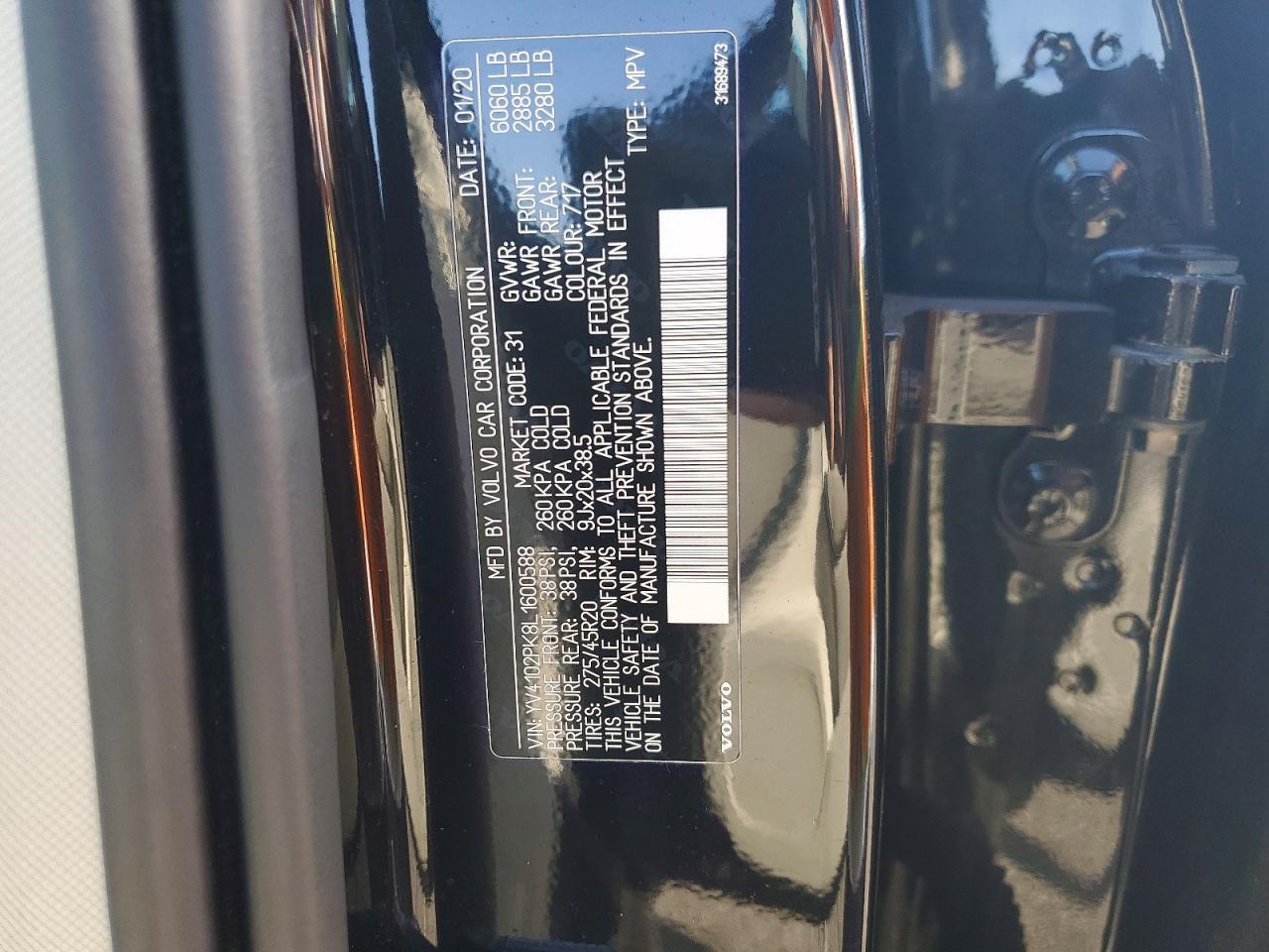 2020 VOLVO XC90