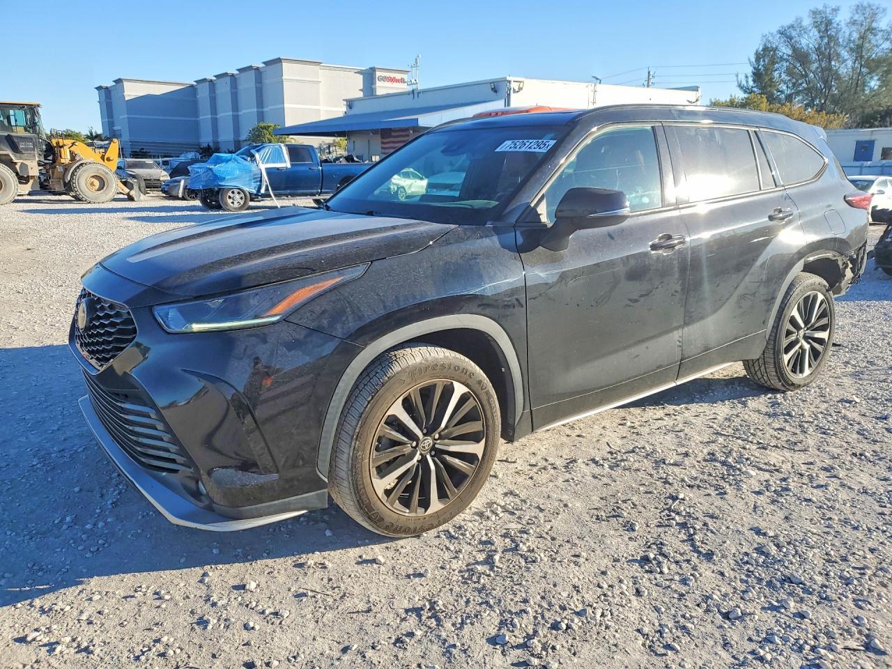 2021 TOYOTA HIGHLANDER