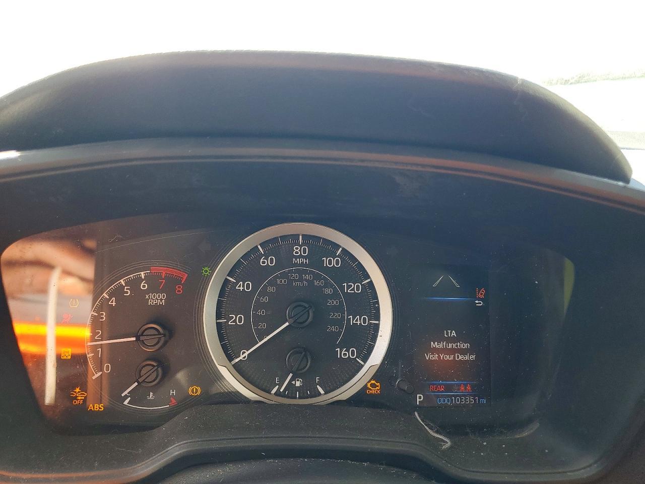 2021 TOYOTA COROLLA