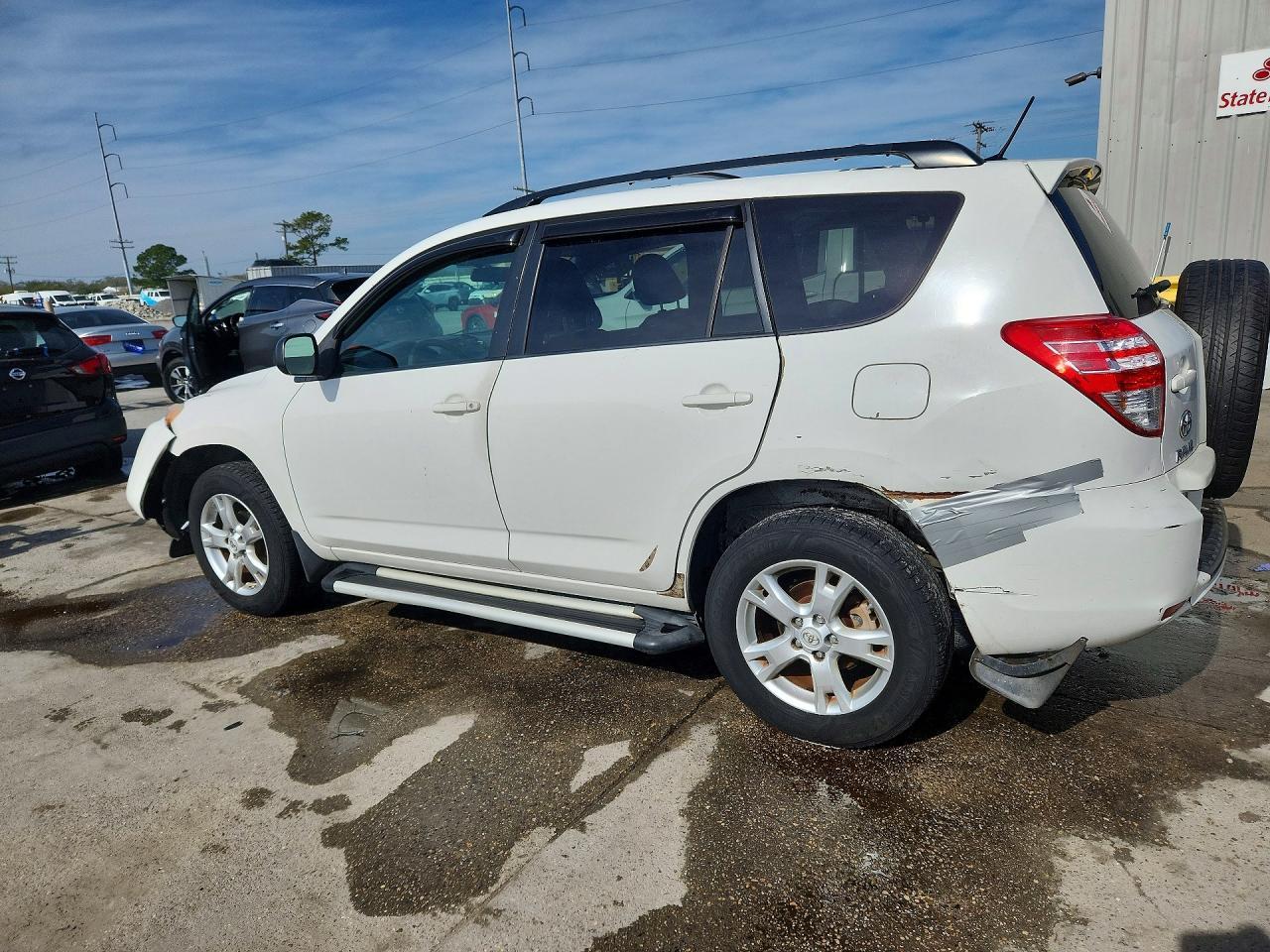 2011 TOYOTA RAV4
