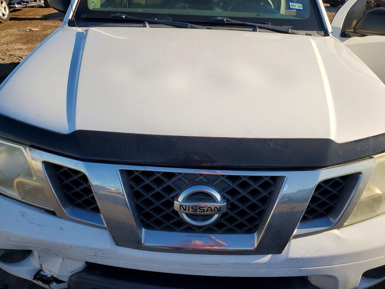2012 NISSAN Frontier