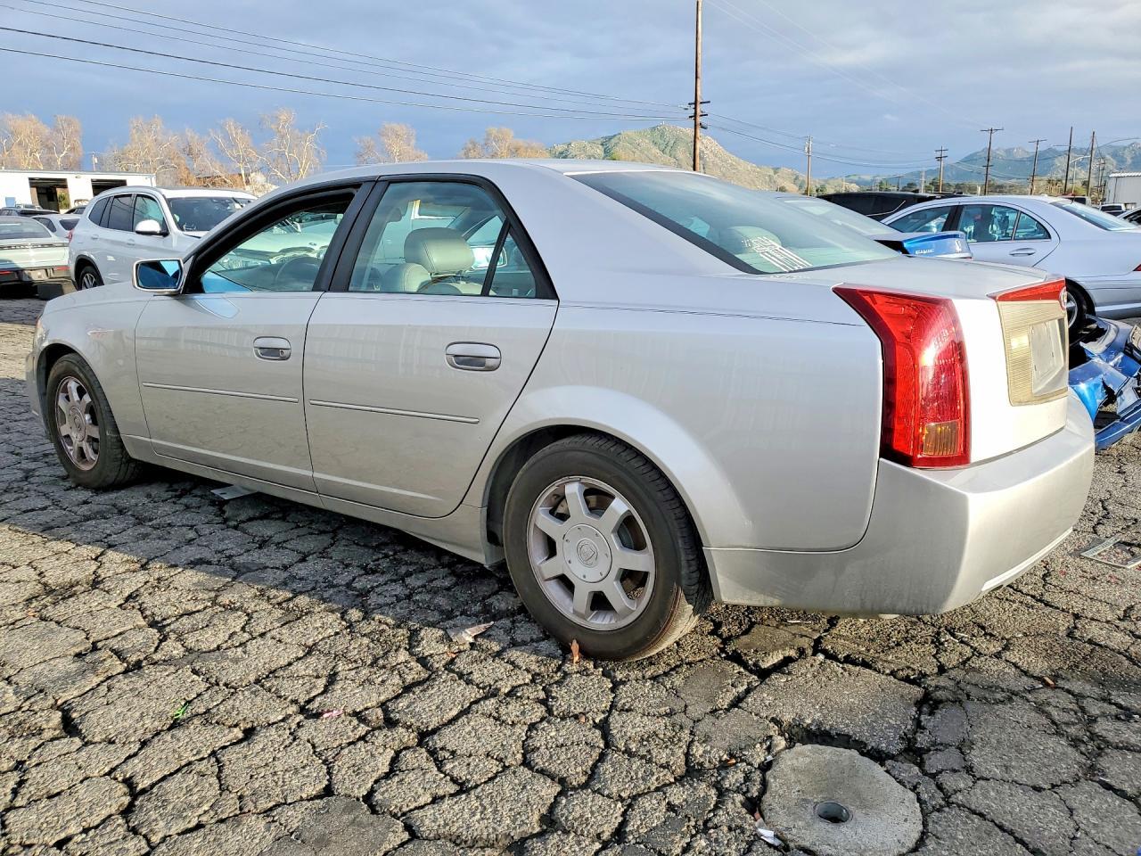 2004 CADILLAC CTS
