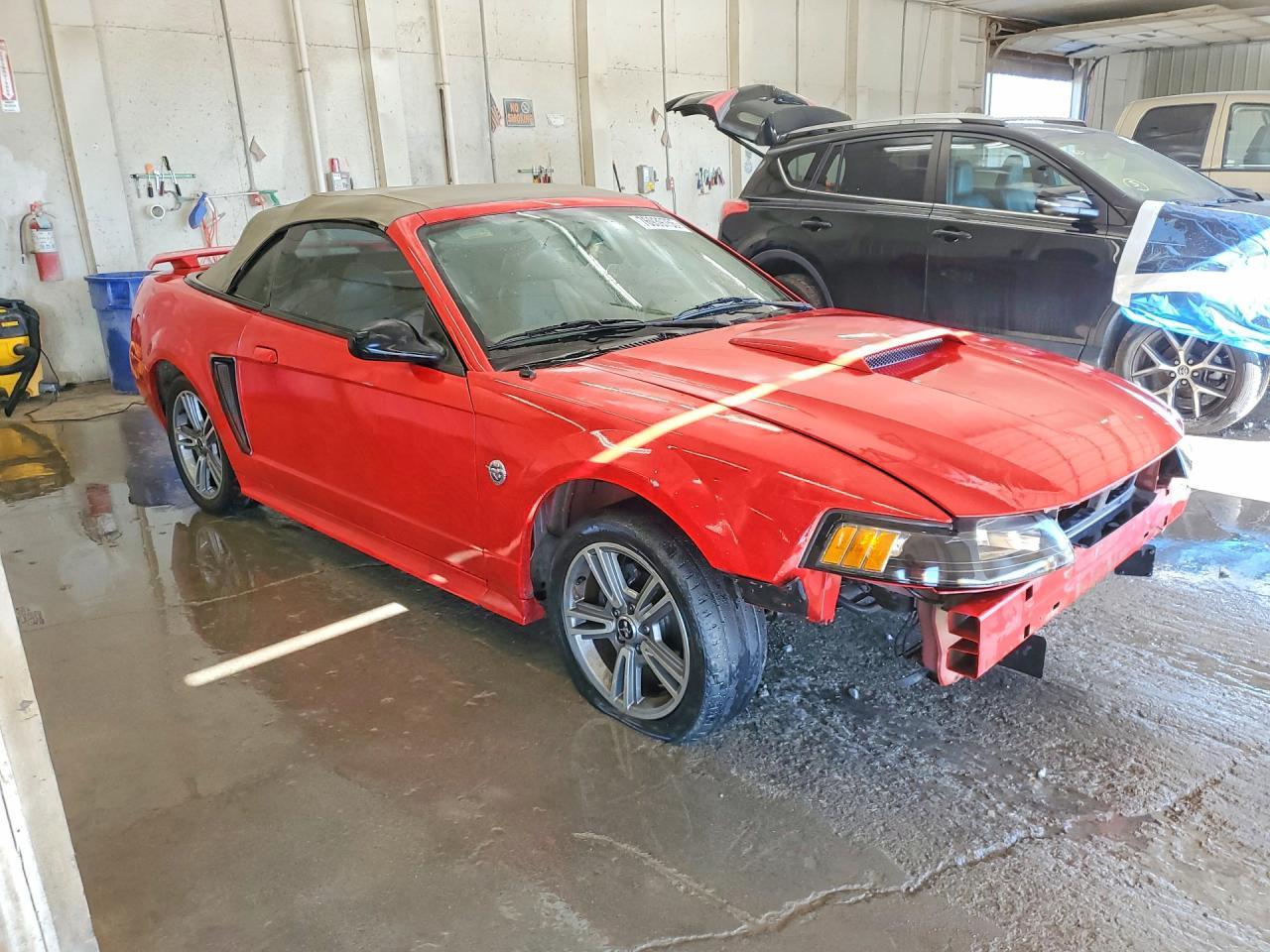 2004 FORD MUSTANG