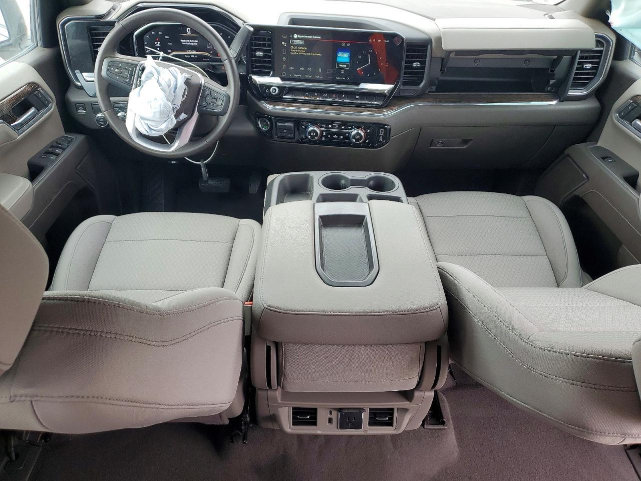 2025 GMC Sierra