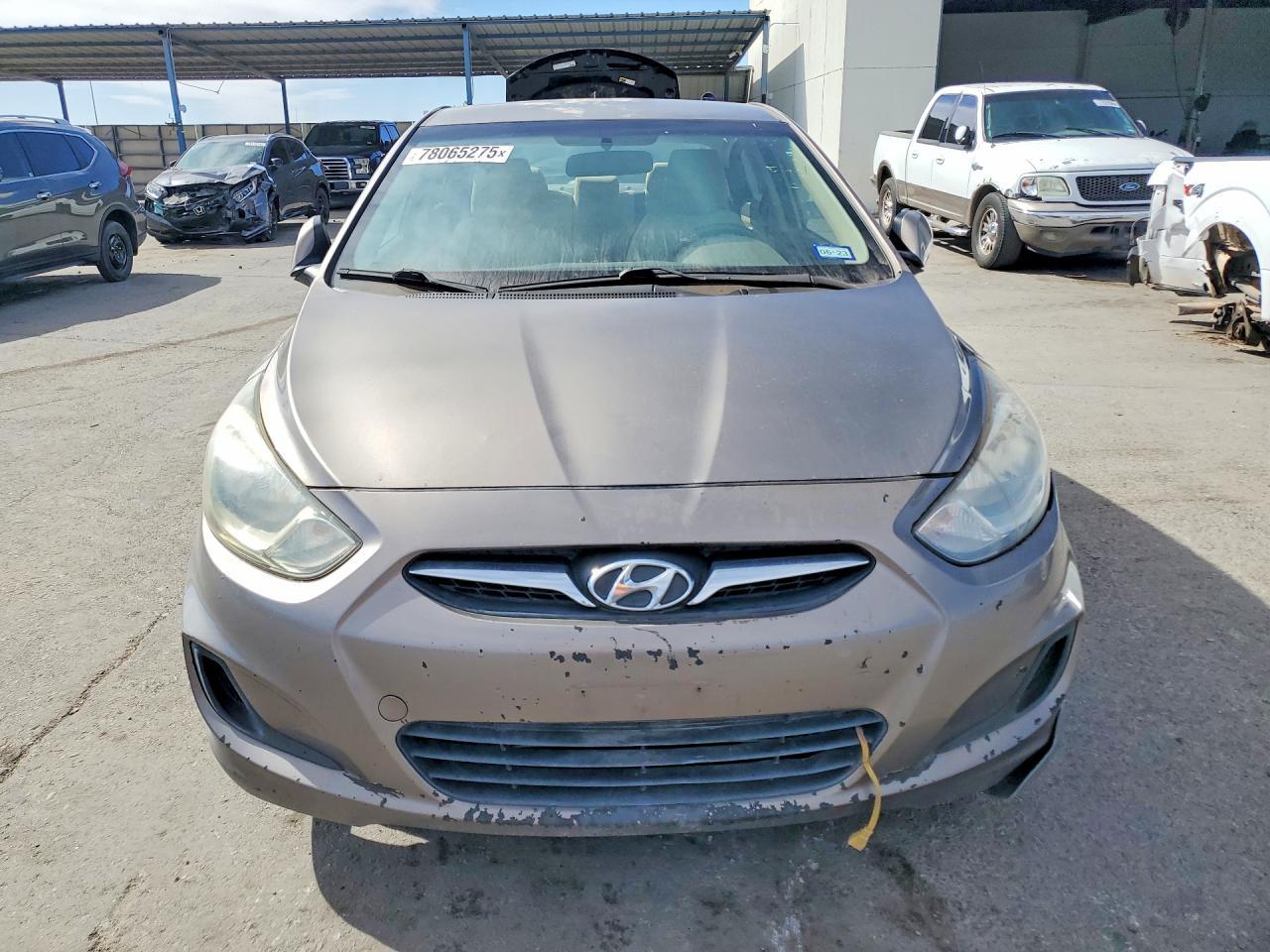2012 HYUNDAI ACCENT