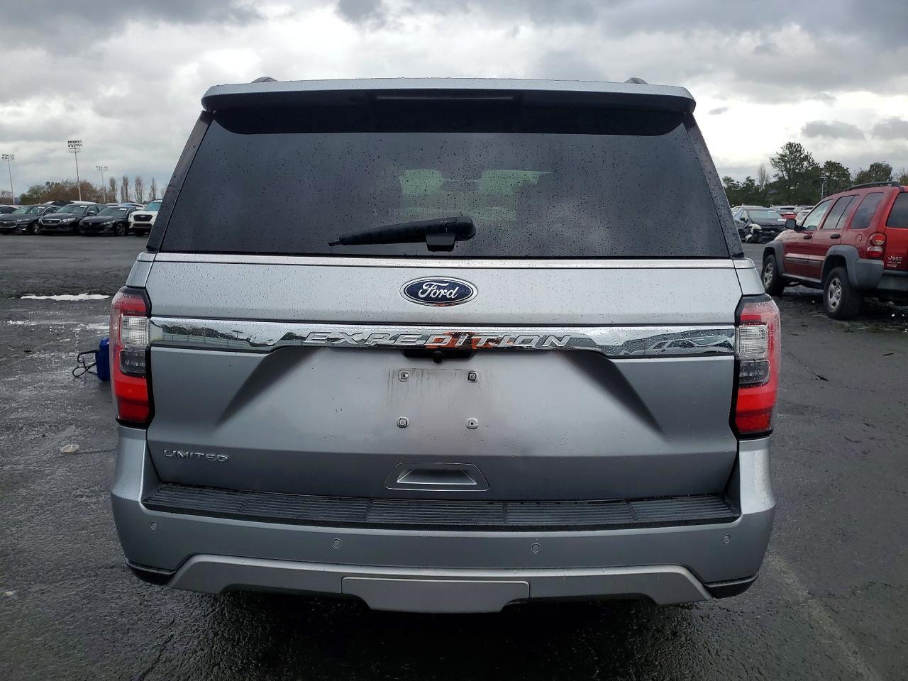 2021 FORD Expedition