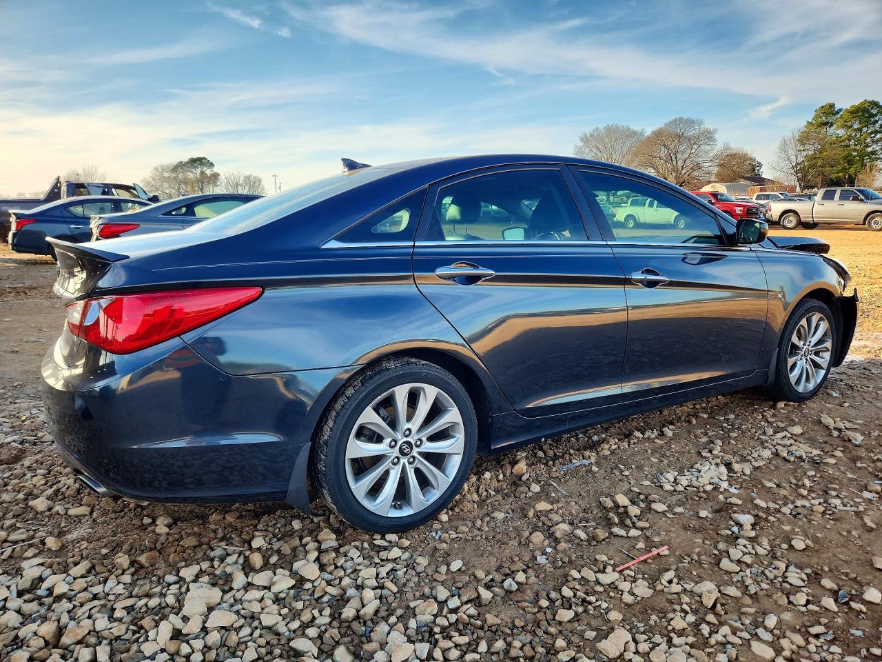 2013 HYUNDAI SONATA
