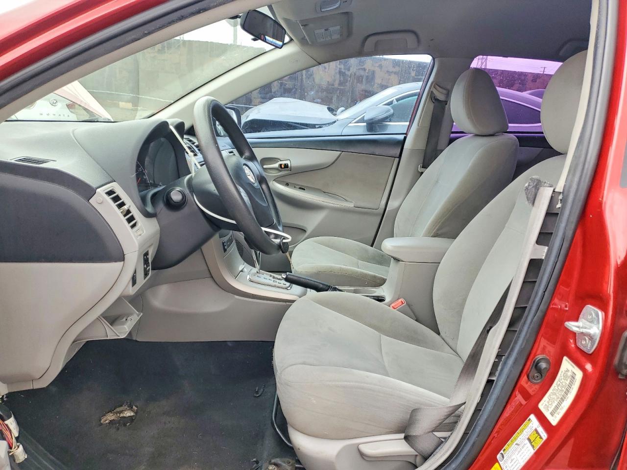 2013 TOYOTA COROLLA