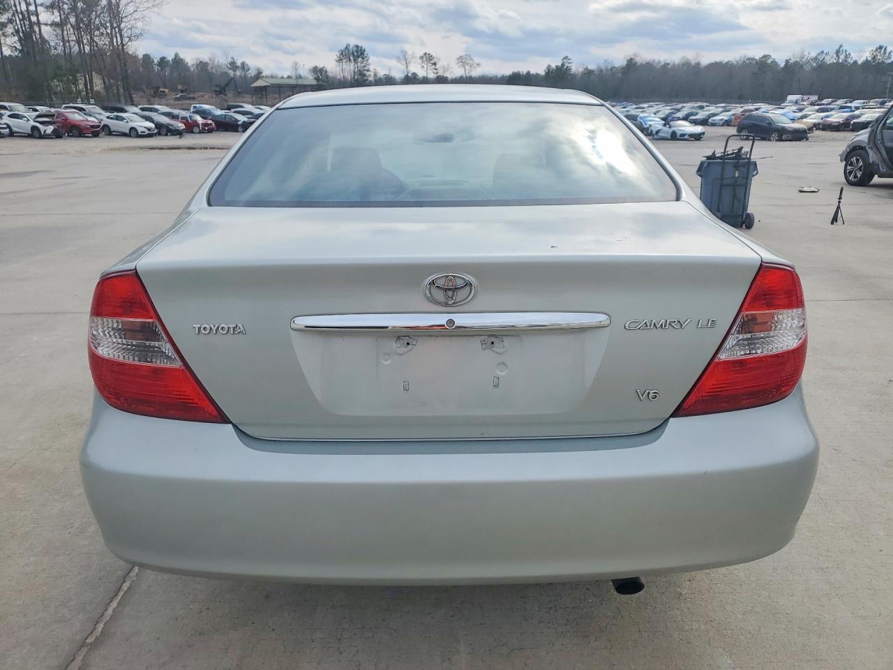 2002 TOYOTA CAMRY