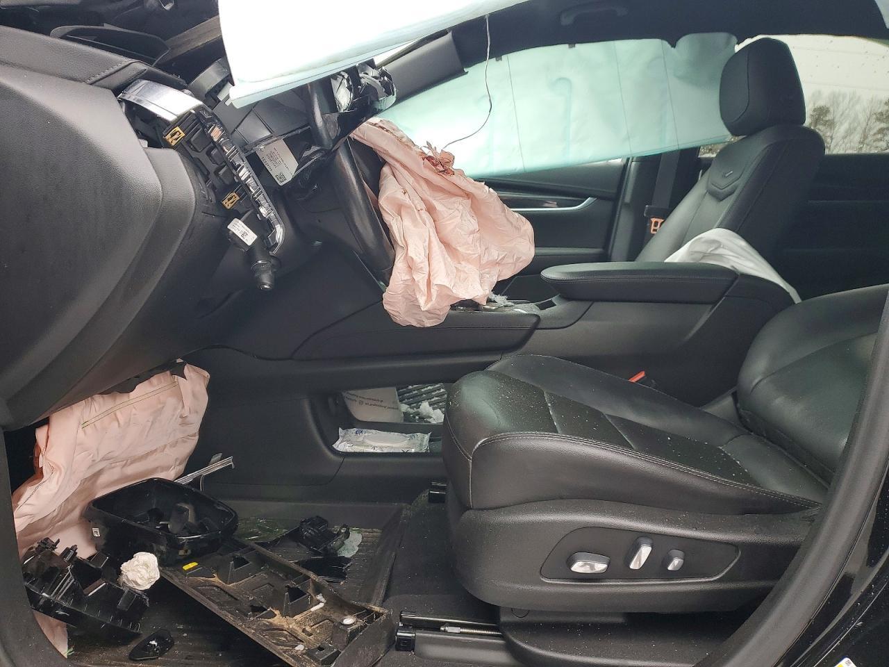 2021 CADILLAC XT5