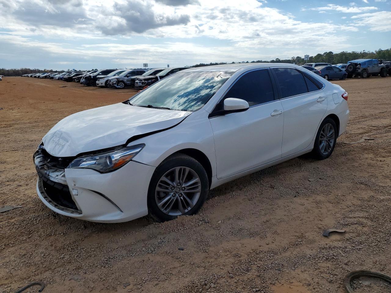 2017 TOYOTA CAMRY