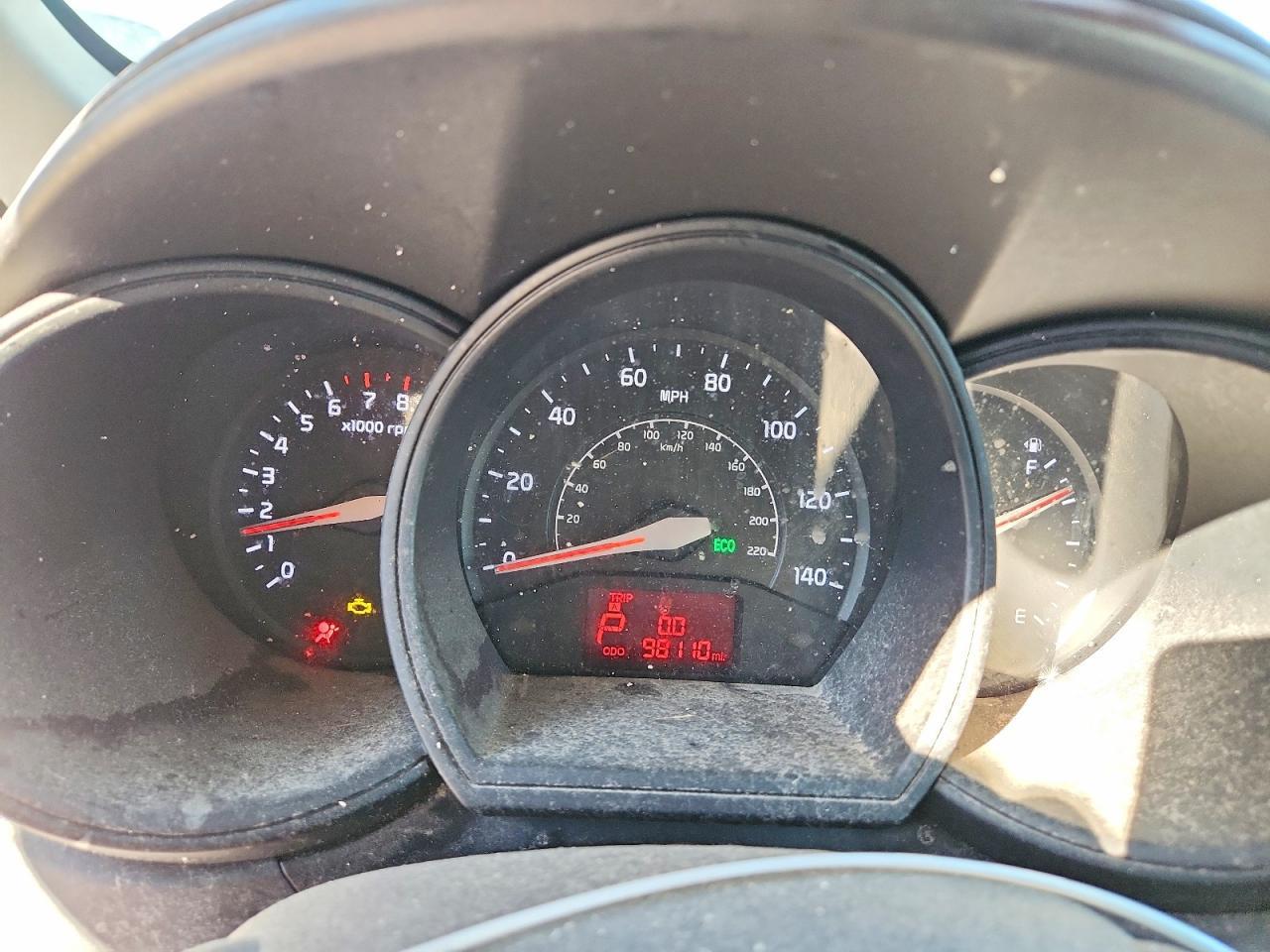 2013 KIA RIO