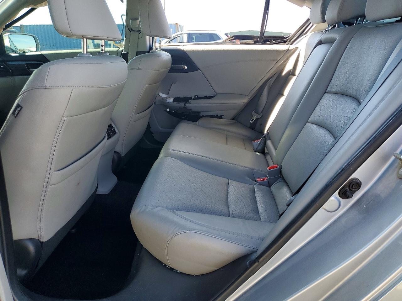 2017 HONDA ACCORD