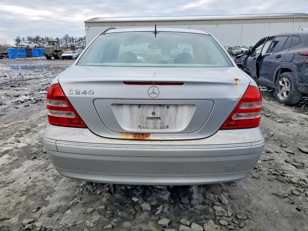 2001 MERCEDES-BENZ C-CLASS
