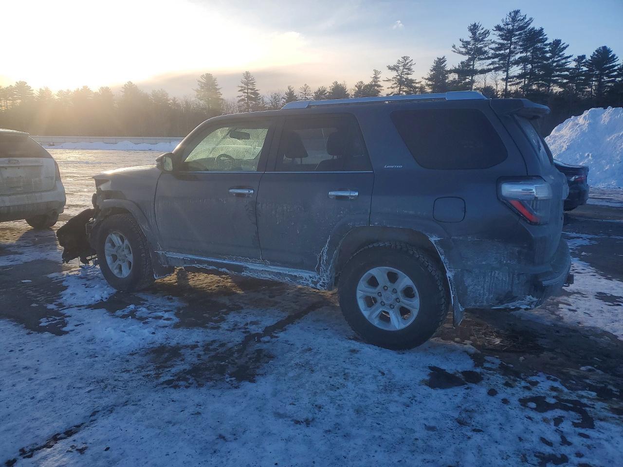 2016 TOYOTA 4Runner
