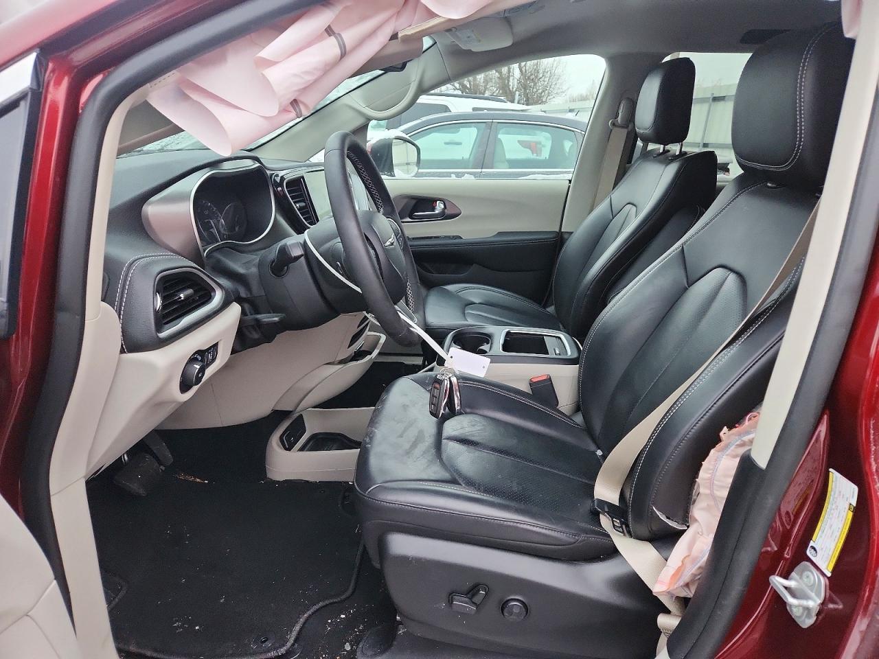 2023 CHRYSLER Pacifica