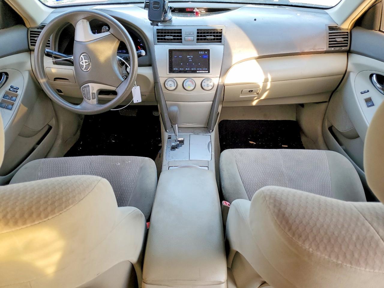 2011 TOYOTA CAMRY
