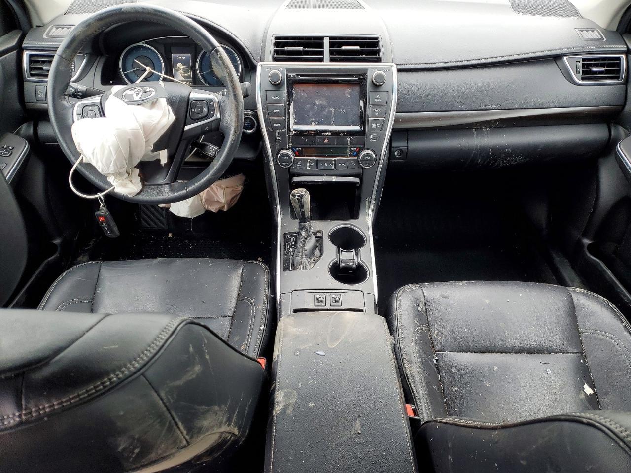 2017 TOYOTA CAMRY