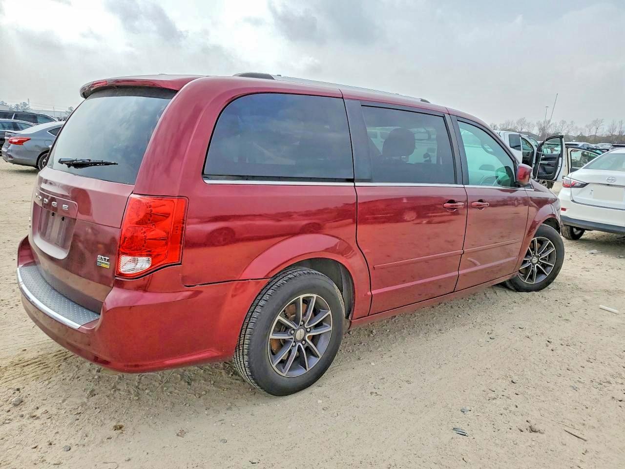 2017 DODGE GRAND CARAVAN