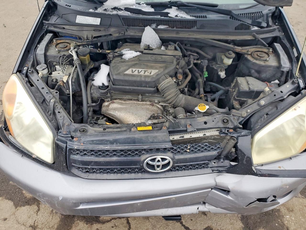 2004 TOYOTA RAV4