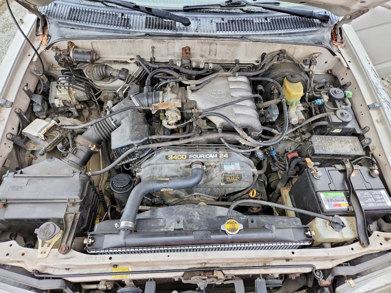 2000 TOYOTA 4Runner