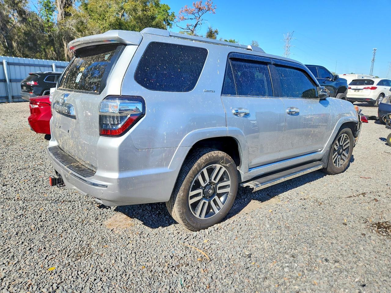 2016 TOYOTA 4Runner