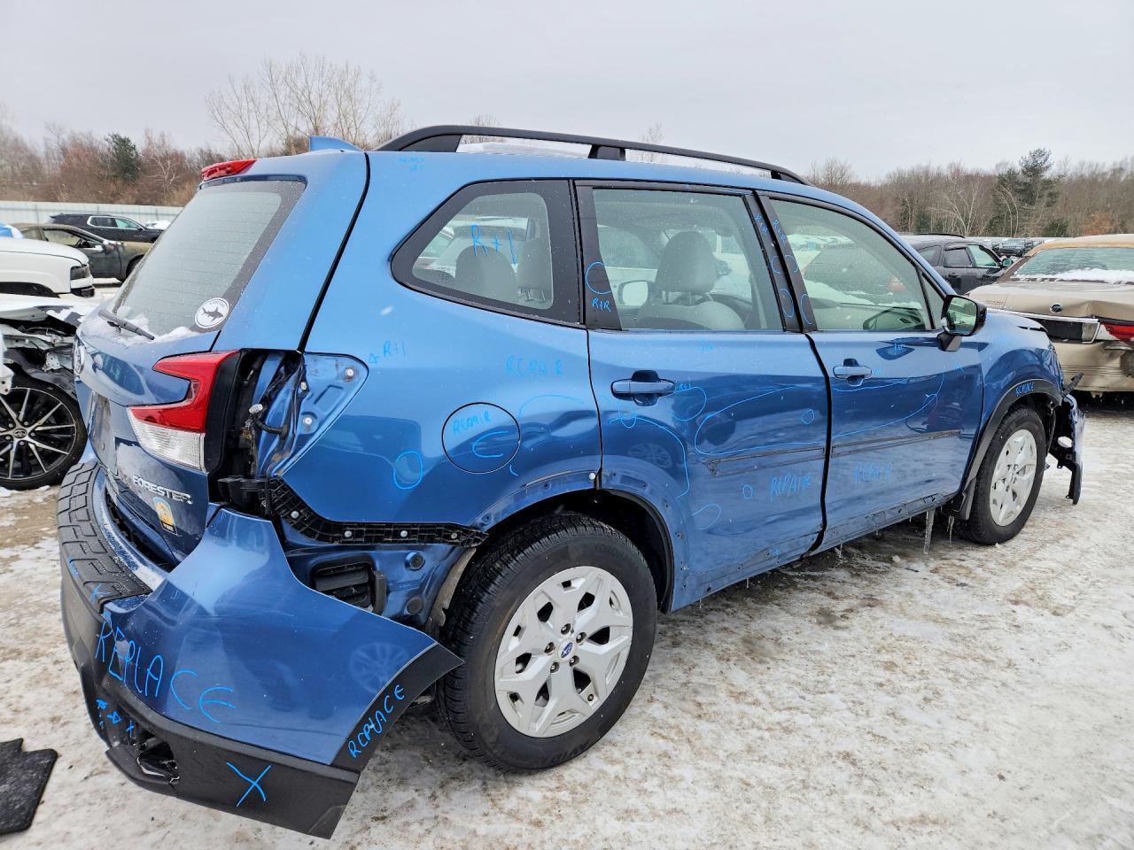 2019 SUBARU FORESTER