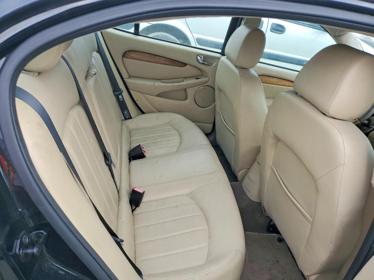 2004 JAGUAR X-Type