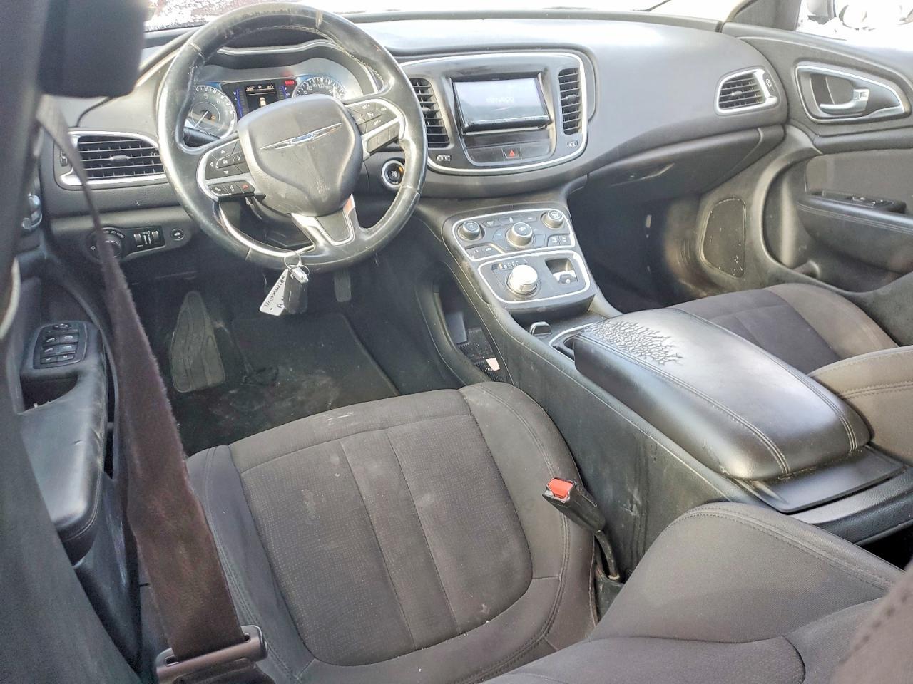 2015 CHRYSLER 200