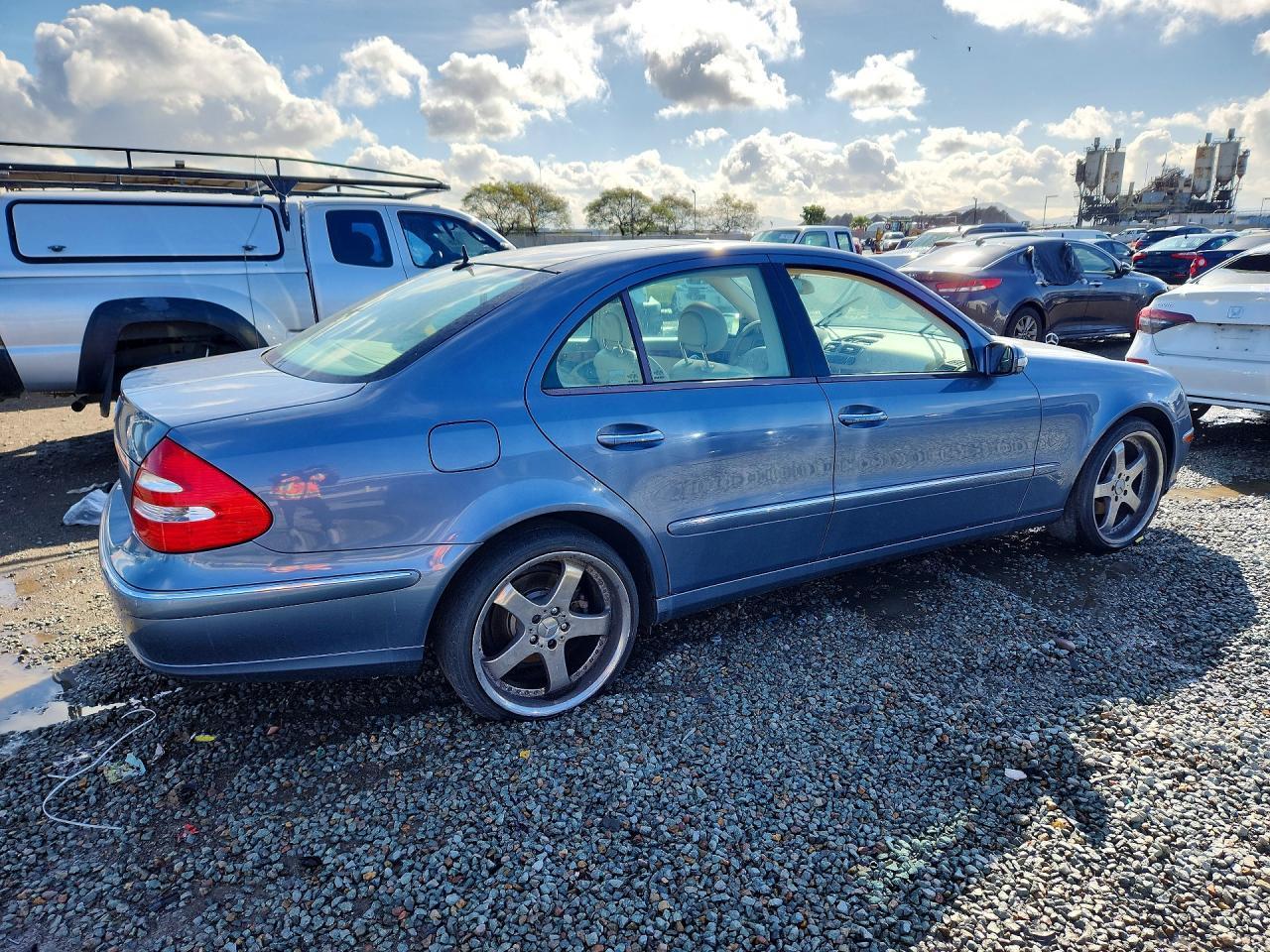 2003 MERCEDES-BENZ E-Class