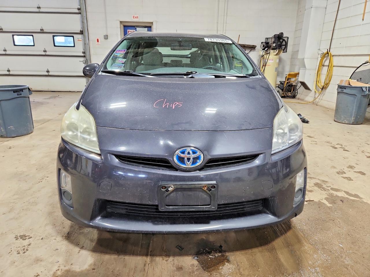 2011 TOYOTA PRIUS