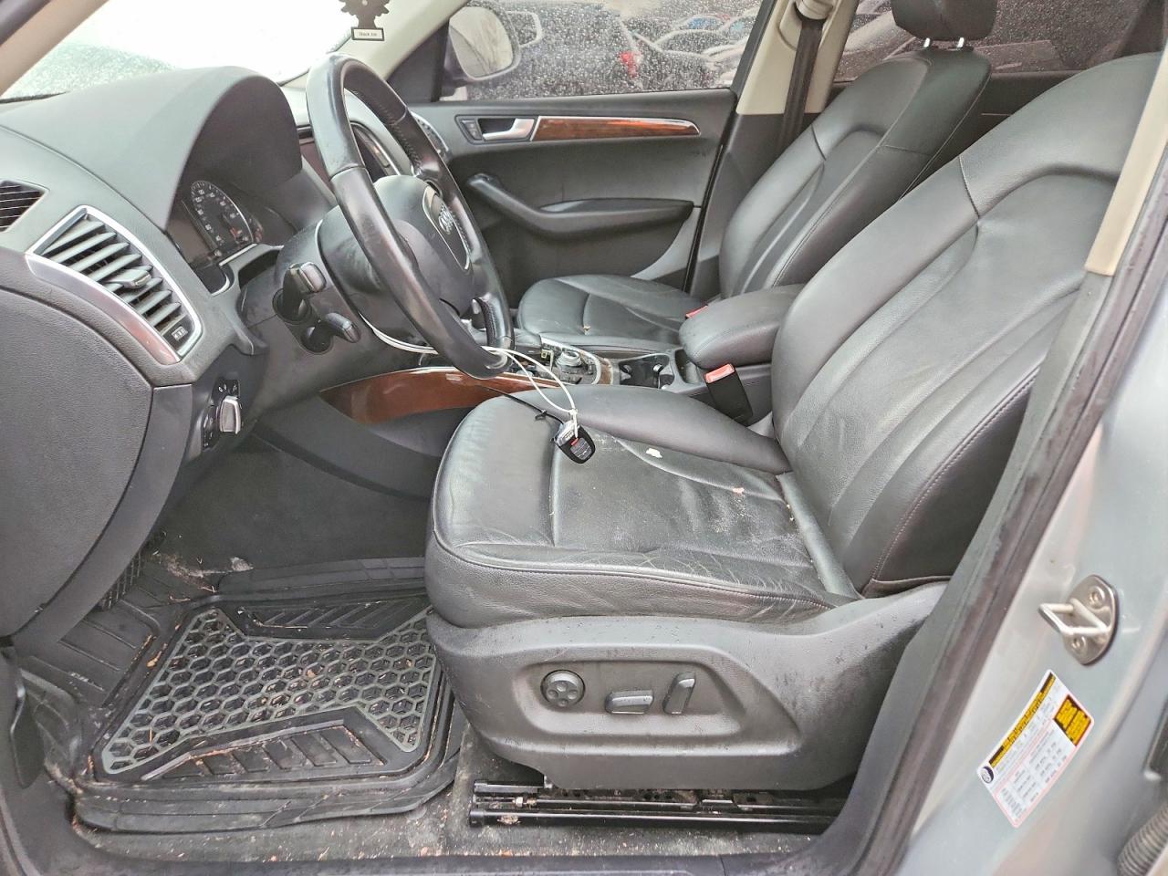 2012 AUDI Q5