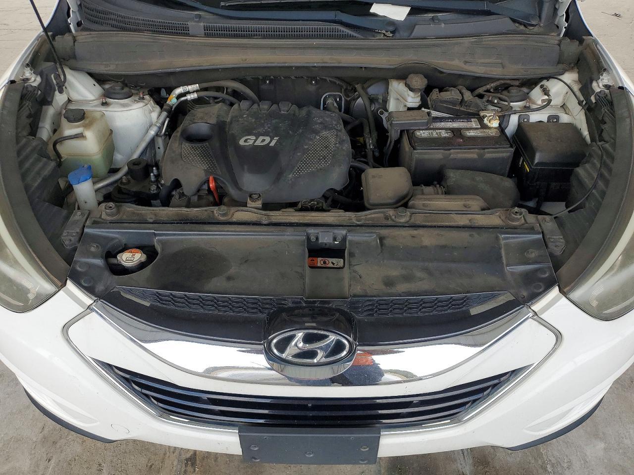 2015 HYUNDAI TUCSON