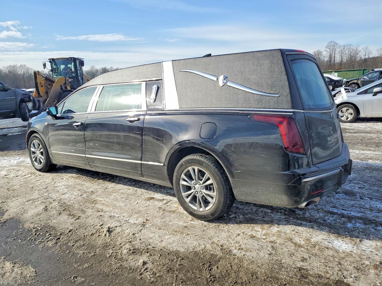 2023 CADILLAC XT5