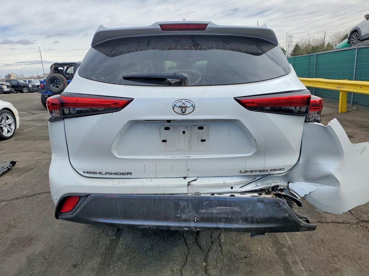 2023 TOYOTA HIGHLANDER