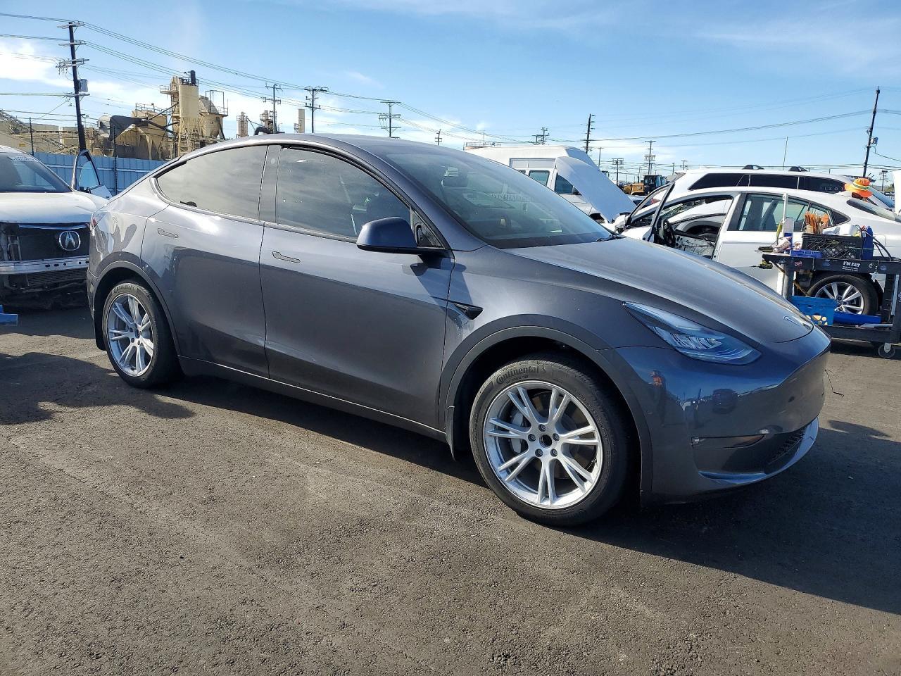 2021 TESLA MODEL Y