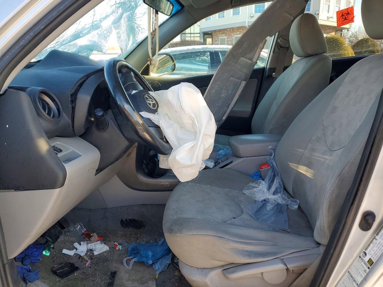 2011 TOYOTA RAV4