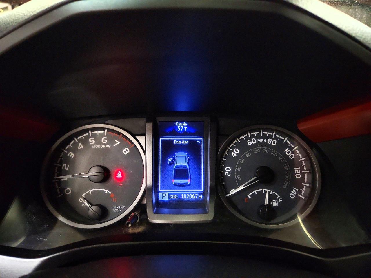 2016 TOYOTA TACOMA