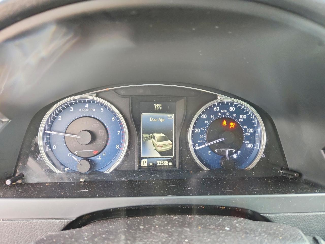 2016 TOYOTA CAMRY