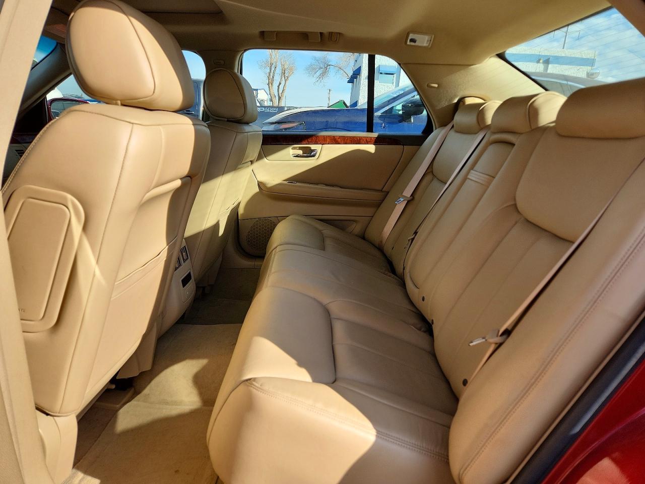2006 CADILLAC DTS