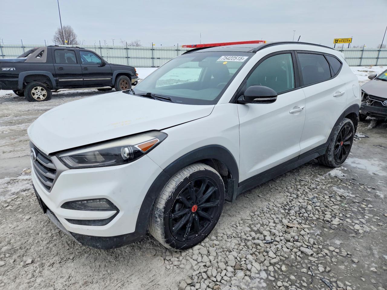 2017 HYUNDAI TUCSON