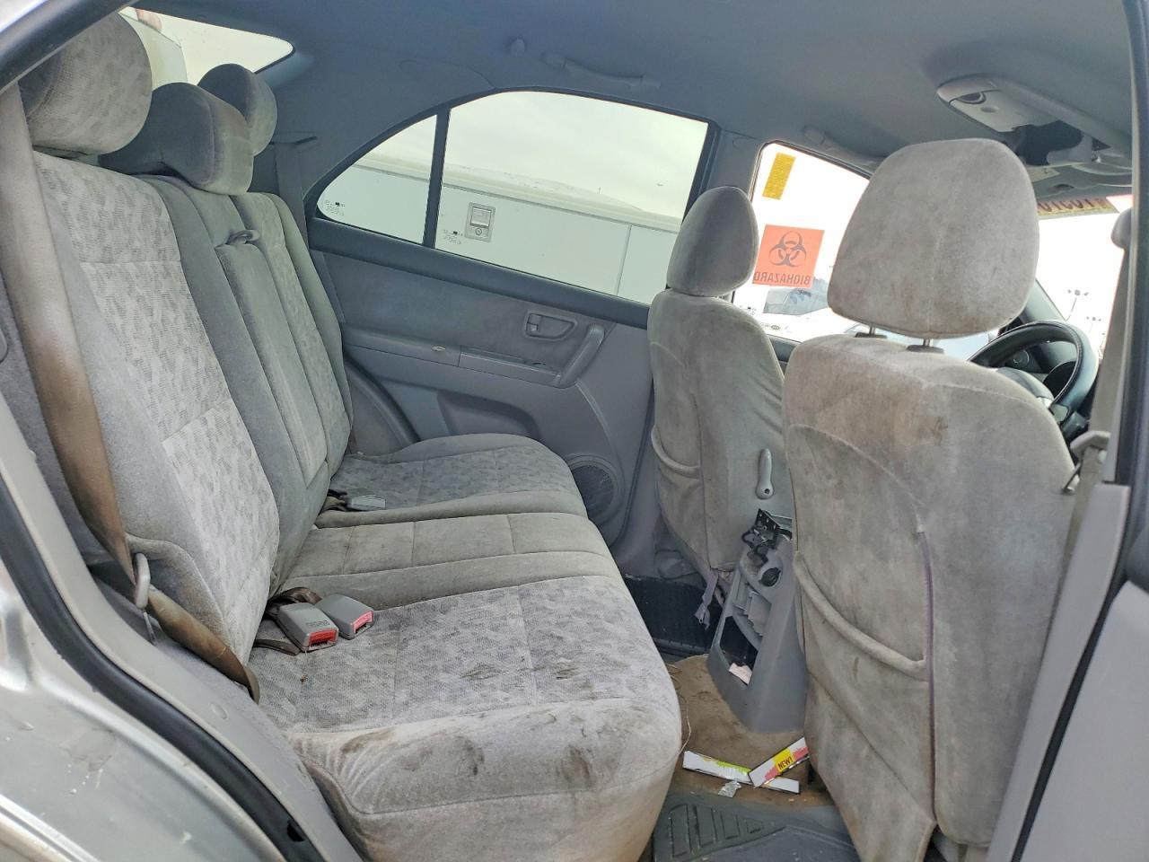 2004 KIA SORENTO