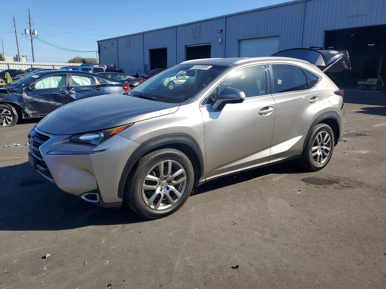 2015 LEXUS NX 200T