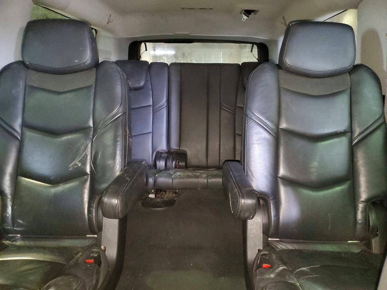 2019 CADILLAC Escalade ESV