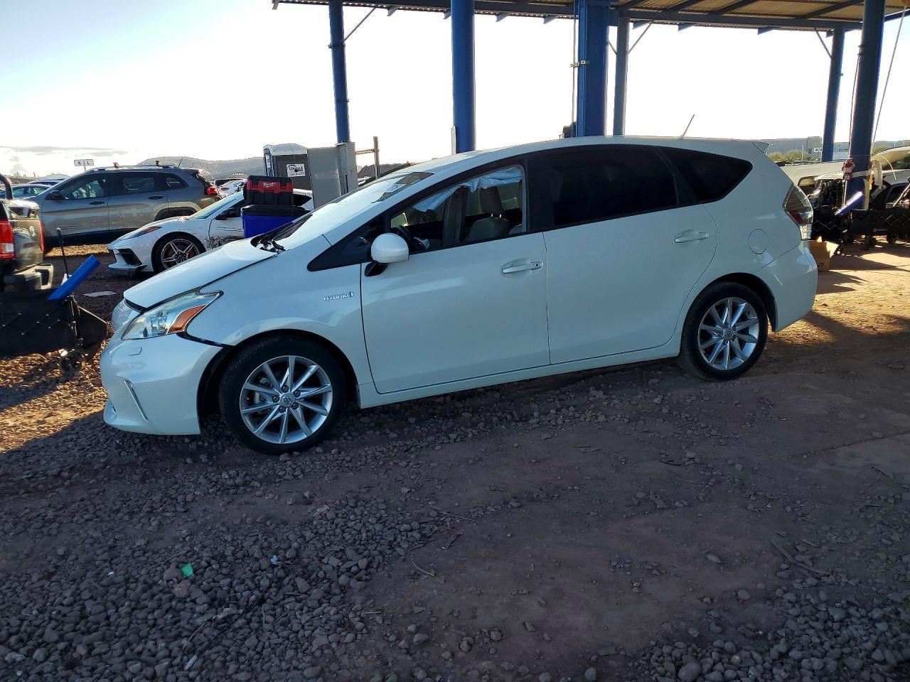 2014 TOYOTA PRIUS V