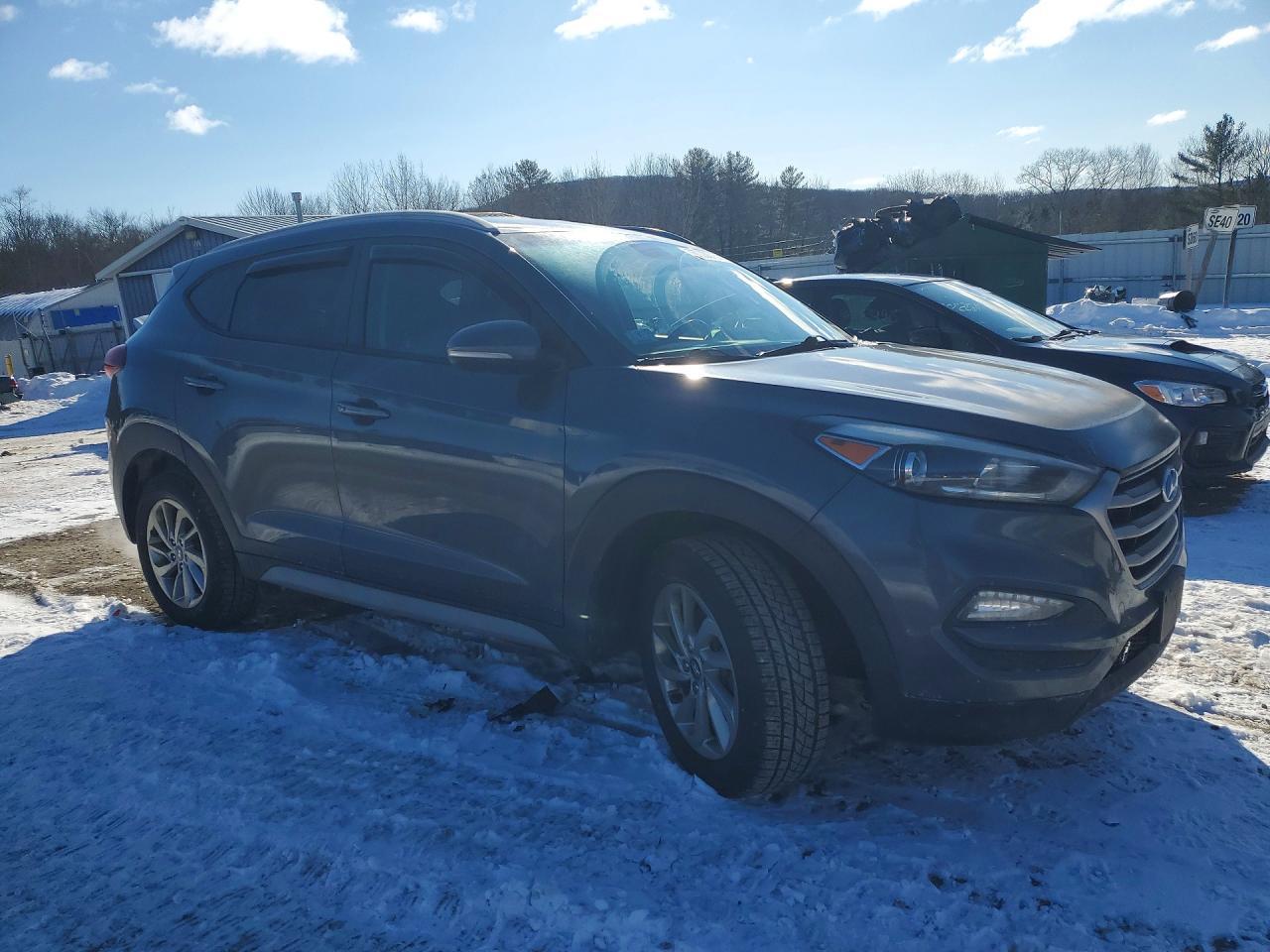 2017 HYUNDAI TUCSON